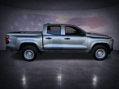 Used 2024 Chevrolet Colorado W/T image 5