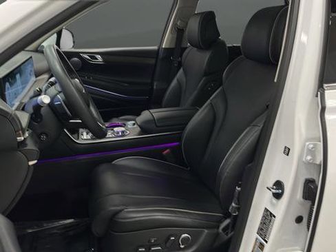 Used 2025 Genesis GV80 3.5T Advanced image 9