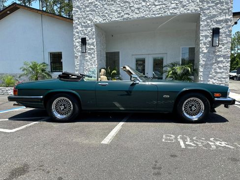 Used 1990 Jaguar XJS V12 Convertible image 21