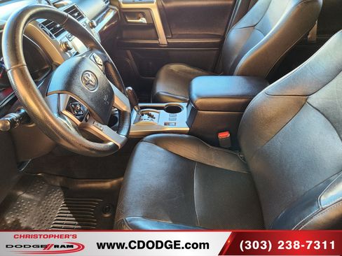 Used 2017 Toyota 4Runner Limited AWD/4WD image 15