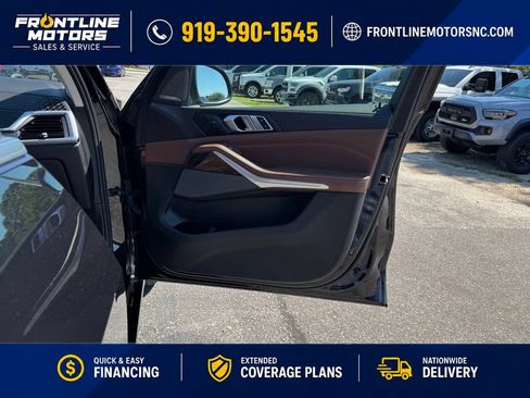 Used 2023 BMW X7 xDrive40i AWD/4WD image 11