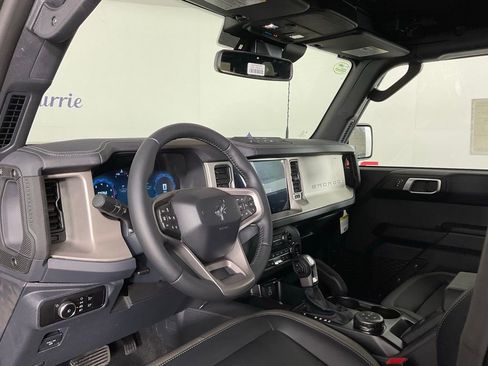 New 2026 Ford Bronco Outer Banks AWD/4WD image 13