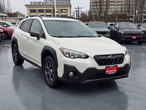 Used 2021 Subaru Crosstrek 2.5i Sport w/ Moonroof Package image 7