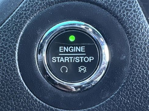 Used 2017 Ford Explorer XLT w/ Equipment Group 202A image 21