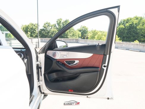 Used 2021 Mercedes-Benz C 300 Sedan image 39