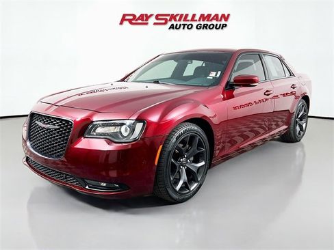 Used 2021 Chrysler 300 S image 3