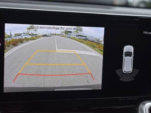 Used 2023 Kia Sorento S w/ Panoramic Sunroof Package AWD/4WD image 32