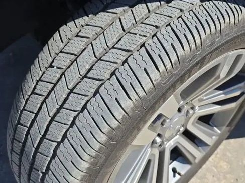 Used 2020 GMC Yukon XL Denali w/ Denali Premium Package image 67