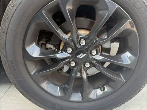 Used 2020 Dodge Durango R/T w/ Technology Group AWD/4WD image 3