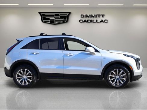 Used 2020 Cadillac XT4 Sport w/ Cold Weather Package image 6