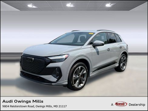 Used 2023 Audi Q4 e-tron Premium Plus w/ Premium Plus AWD/4WD image 1