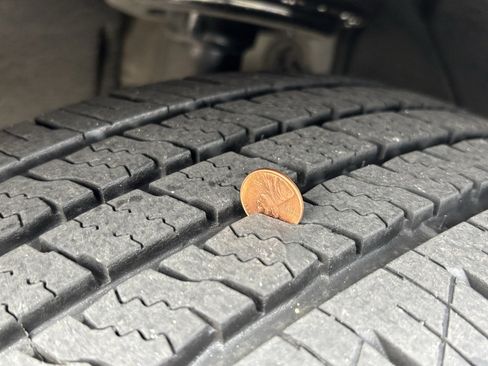 Used 2019 Chevrolet Blazer LT w/ LPO, Floor Liner Package image 10