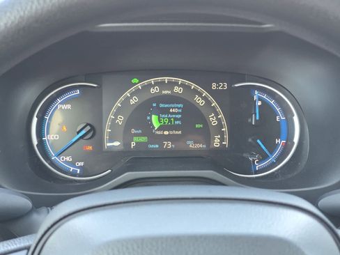 Used 2024 Toyota RAV4 XLE AWD/4WD image 30