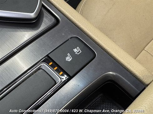 Used 2015 Hyundai Genesis 3.8 w/ Option Group 02 image 16