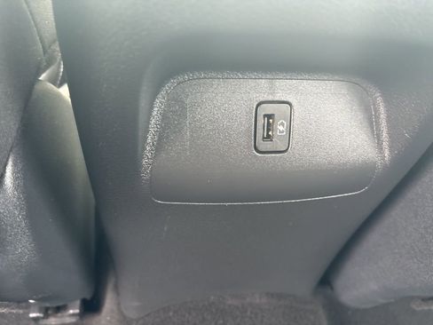 Used 2020 Nissan Sentra SV image 21