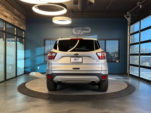 Used 2018 Ford Escape SE AWD/4WD image 4