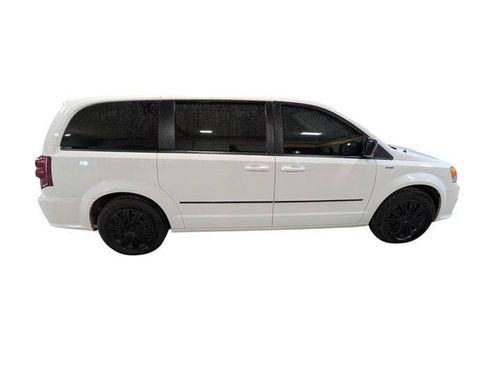 Used 2016 Dodge Grand Caravan SE w/ Quick Order Package 29E SE FWD image 7