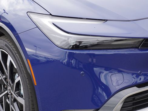 New 2026 Toyota Prius XSE Premium image 3