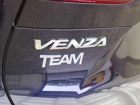 Certified 2022 Toyota Venza LE AWD/4WD image 24