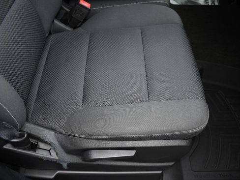 Used 2016 GMC Sierra 1500 SLE w/ SLE Value Package image 25