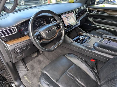 Used 2022 Jeep Grand Wagoneer Series II w/ Convenience Group III AWD/4WD image 14