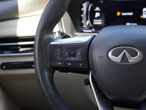 Certified 2024 INFINITI QX60 Luxe FWD image 9