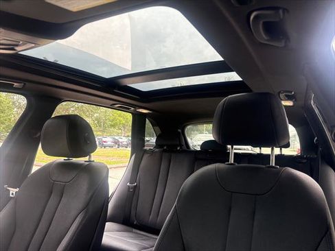 Used 2018 BMW X5 sDrive35i RWD image 16