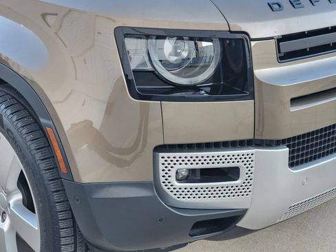 Certified 2024 Land Rover Defender 110 SE image 8