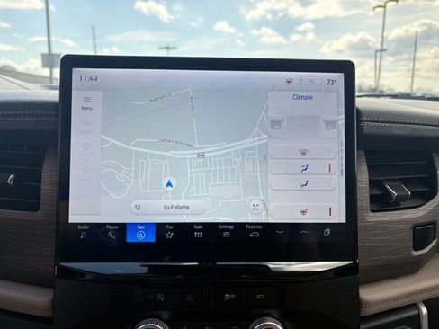 Used 2024 Ford Expedition Limited image 17