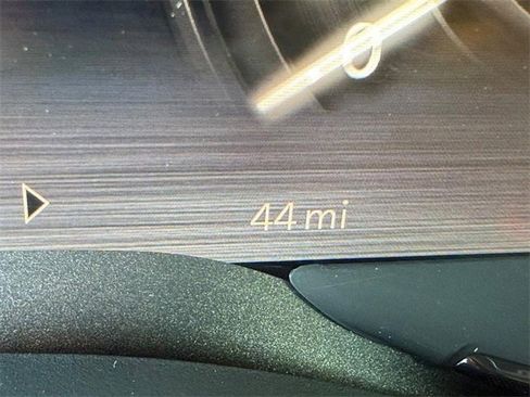 New 2025 RAM 3500 Limited image 30