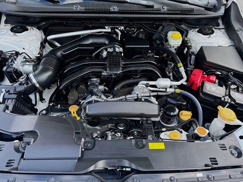 Certified 2025 Subaru Crosstrek 2.5i Limited w/ Crosstrek Mirror Package image 41