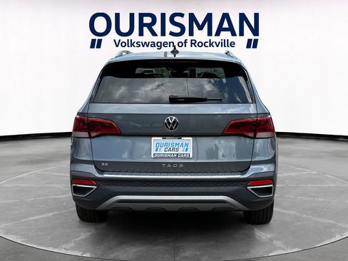 Used 2023 Volkswagen Taos SE FWD image 5