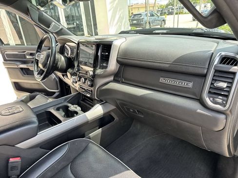 Used 2022 RAM 1500 Laramie RWD image 32