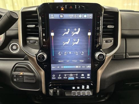 Used 2024 RAM 2500 Laramie w/ Safety Group image 33