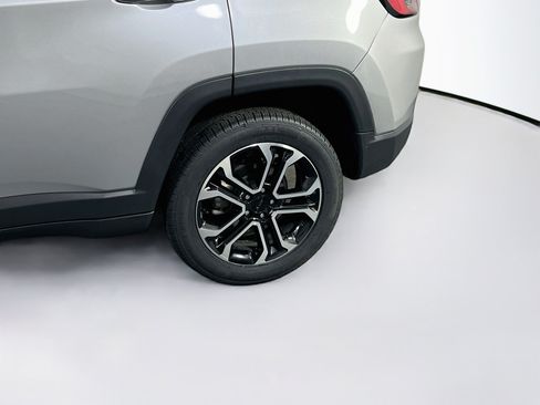 Used 2023 Jeep Compass Limited AWD/4WD image 28