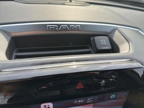 New 2026 RAM 2500 Big Horn AWD/4WD image 38