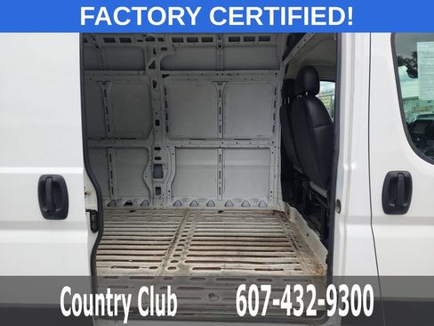 Used 2024 RAM ProMaster 2500 w/ Convenience Group FWD image 18