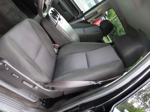 Used 2013 GMC Sierra 2500 SLE w/ SLE Preferred Package AWD/4WD image 30