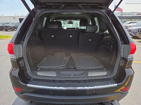 Used 2019 Jeep Grand Cherokee Limited AWD/4WD image 24