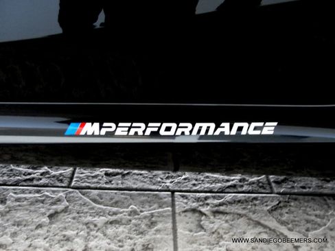 Used 2024 BMW 330i Sedan w/ M Sport Package RWD image 7