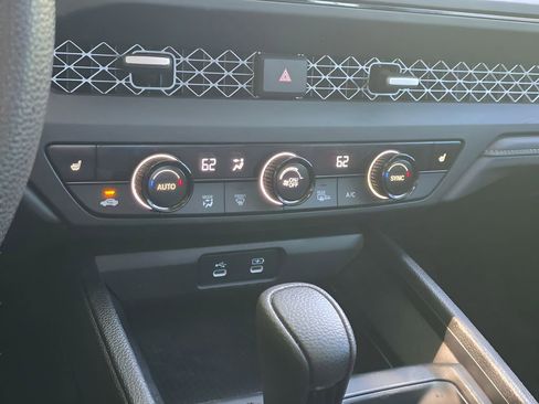 Used 2023 Honda Accord EX image 20