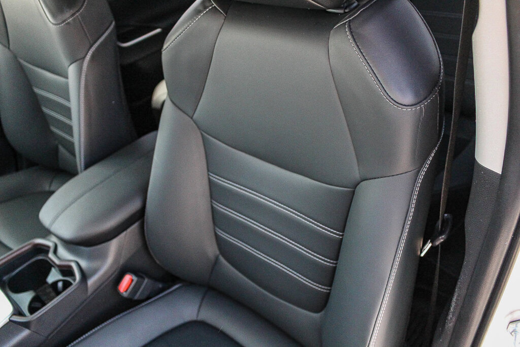Certified 2021 Toyota RAV4 Limited FWD image 17