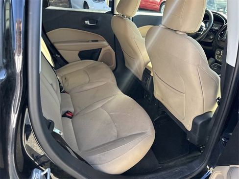 Used 2019 Jeep Compass Sport image 15