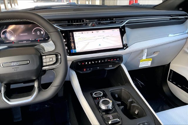 New 2026 Jeep Cherokee Limited AWD/4WD image 5