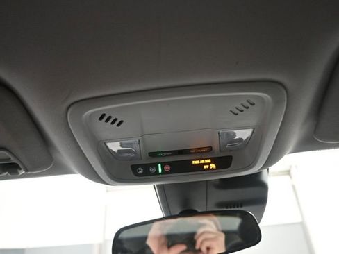 Used 2024 Chevrolet Malibu LT image 12