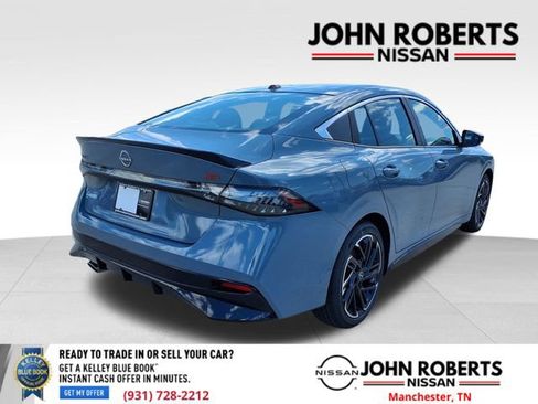New 2026 Nissan Sentra SR w/ Floor Mat Package FWD image 16
