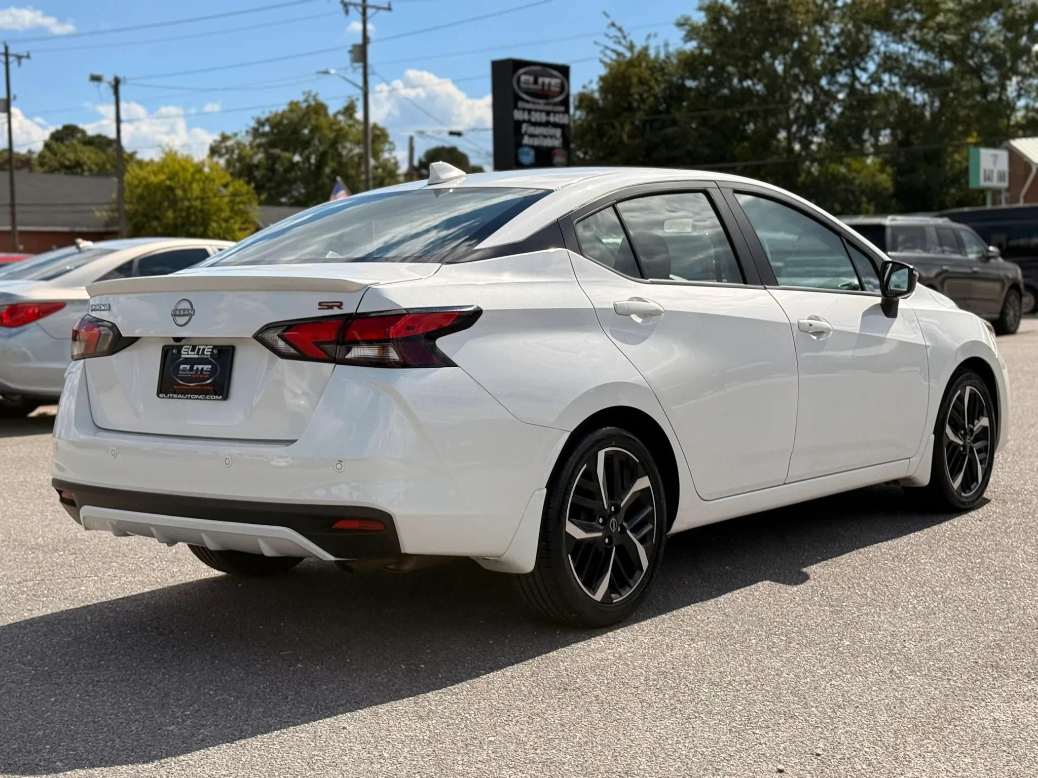 Used 2024 Nissan Versa SR w/ Trunk Package FWD image 9