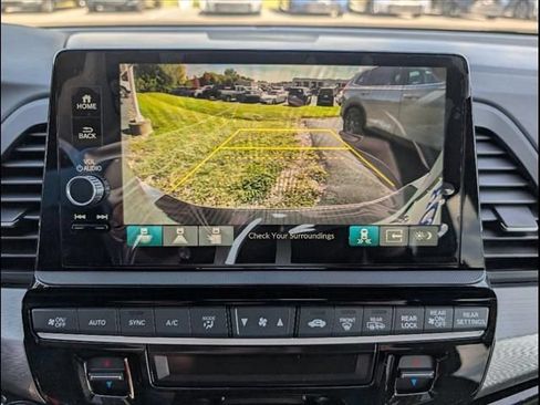 Certified 2026 Honda Odyssey Touring image 10