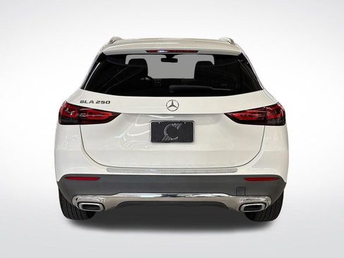 Used 2021 Mercedes-Benz GLA 250 image 4