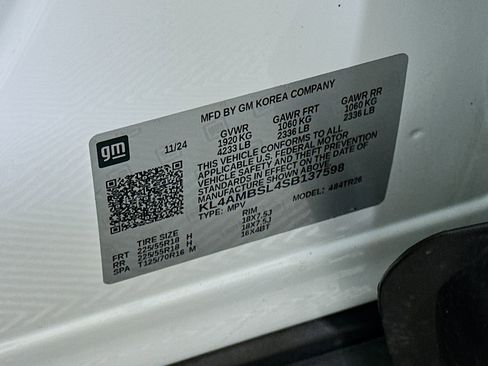 Used 2025 Buick Encore GX Preferred FWD image 12